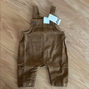 NWT Tea Collection Brown Corduroy Overalls baby 0-3m